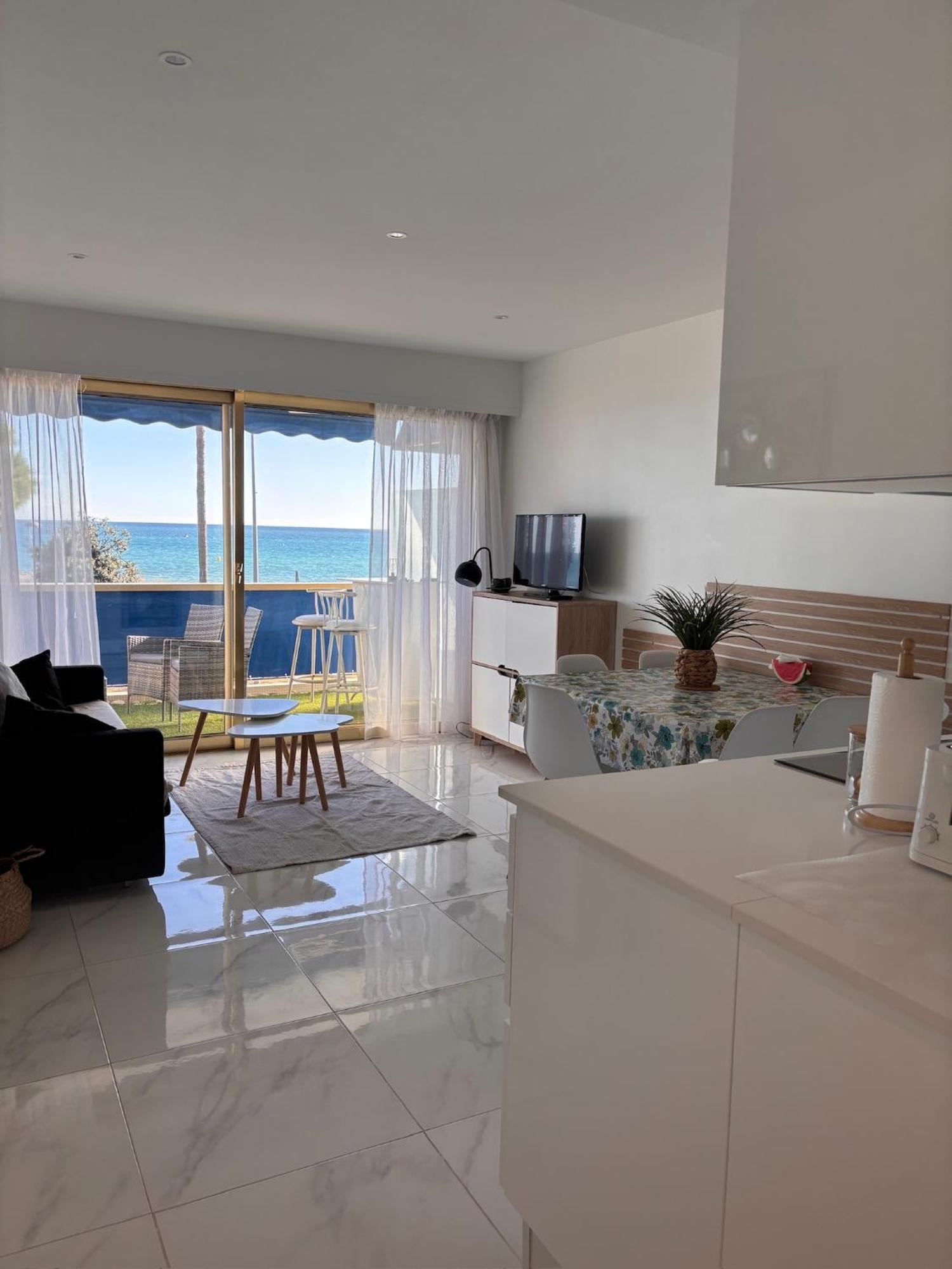 Front De Mer,Plage, Piscine, Parking 케인즈수르메르 외부 사진